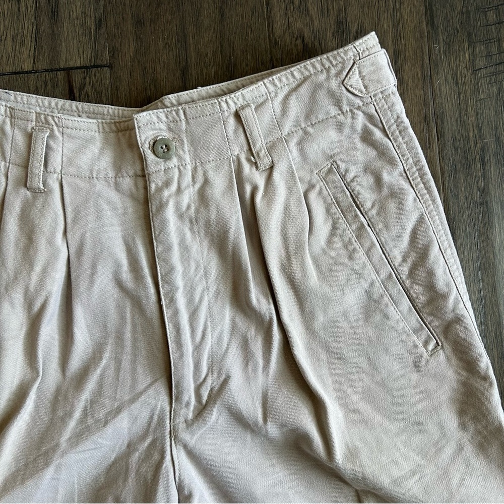 Vintage Dockers Khaki Shorts High Rise Adjustable Waist 90s Style - Picture 2 of 6